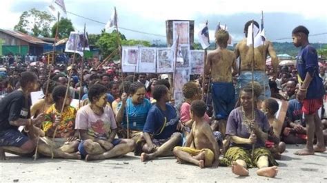 Papua Konflik Di Nduga Korban Terus Berjatuhan Demonstrasi Tuntut