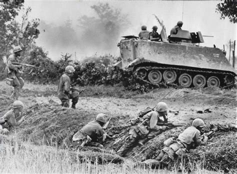 Ap Vietnam War Us 1st Cavalry Division Operation