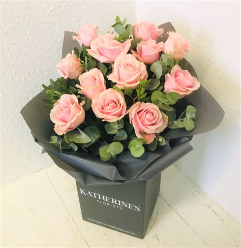 Luxury Large Headed Pink Roses Katherines Florists