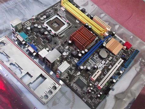 Compatible components (from 398 pcs). XEON 771 TO 775 PIN Microcode BIOS-MOD: ASUS P5KPL-AM-SE ...