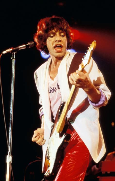 Bilderstrecke Zu Mick Jagger Wird 80 Wie Er Rock N Roll Prägte