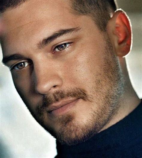 Handsome Turkish Male Celebrities Cagatay Ulusoy Tv And Movie Actor