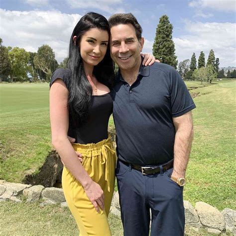 Botched S Dr Paul Nassif Is Engaged Botched Star To Marry Brittany Pattakos