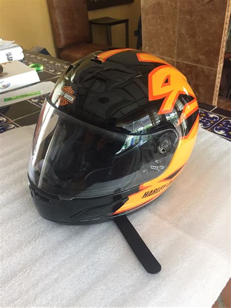 A harley davidson motorcycle helmet can truly make all the difference in terms of safety. Harley Davidson Screaming Eagle Large Full Face Helmet ...