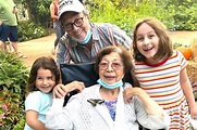 Pilar Schneider, mother of actor Rob Schneider, dies at 91 | Inquirer