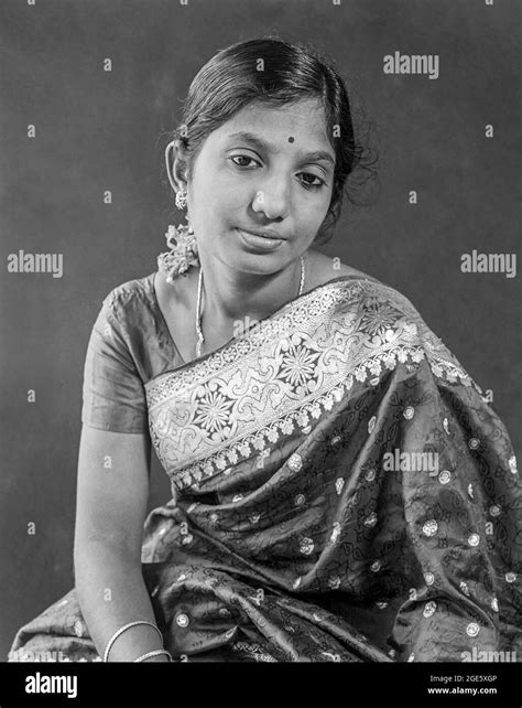Tamil Women India Black And White Stock Photos And Images Alamy