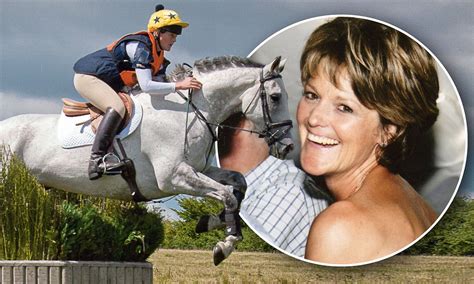 My librarian is a camel (reading comprehension). Rider killed by kick from her own horse: Mother of three ...