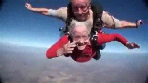 90 Year Old California Grandmother Goes Skydiving For Her Birthday