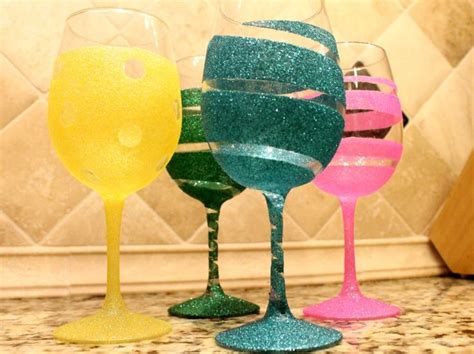 Personalize with a monogram or favorite saying to make a lasting impression. Ideas For DIY Decorative Wine Glasses