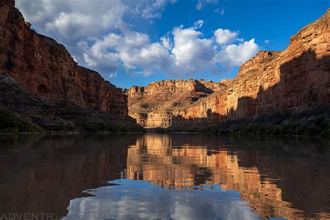 Stillwater Canyon The Green River In Canyonlands