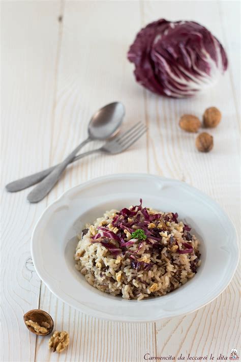 Risotto con noci e radicchio: Risotto radicchio e noci ricetta leggera senza lattosio