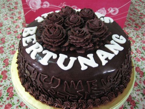 Categories kek tags kek coklat moist. dsuehouse - Ipoh: KEK COKLAT MOIST UTK HARIJADI N PERTUNANGAN