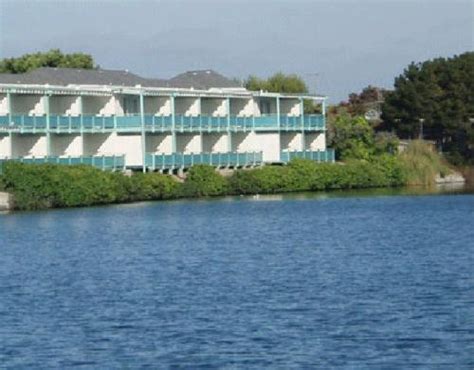 Coral Reef Inn & Condos, Alameda, CA  Booking.com