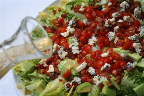 Maggianos Italian Tossed Salad