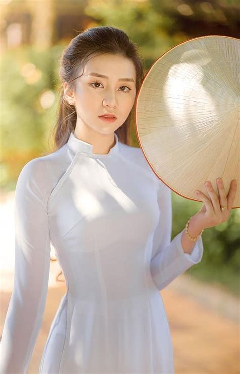 beautiful women gorgeous girls long dresses maid cosplay disney concept art vietnam girl