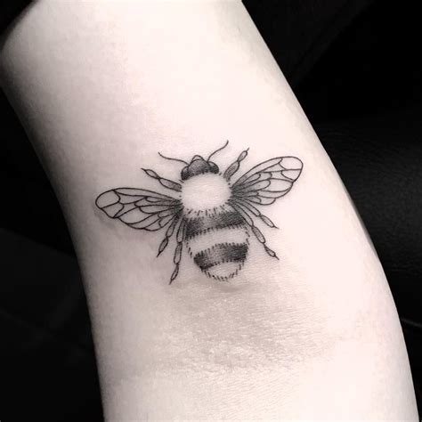 Bee Tattoo Tattoo Ideas And Inspiration Bee Tattoo Animal Tattoos Bee