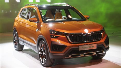 Skoda kushaq is currently available in petrol engine. Kushaq Right Front Three Quarter Image, Kushaq Photos in ...
