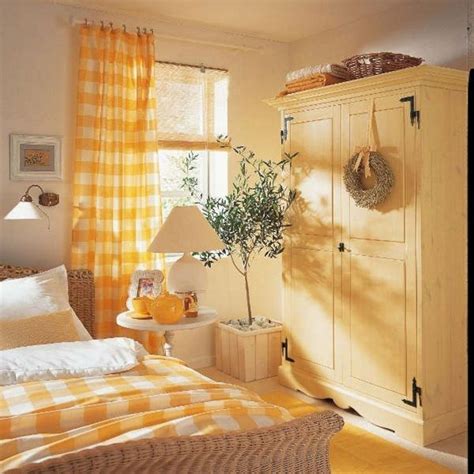 Beautiful san francisco gray and yellow bedrooms farmhouse. 30+ Beautiful Yellow Aesthetic Room Decor Ideas #aesthetic ...