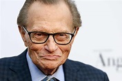 Broadcast legend and master interviewer Larry King dies at 87 [photos]