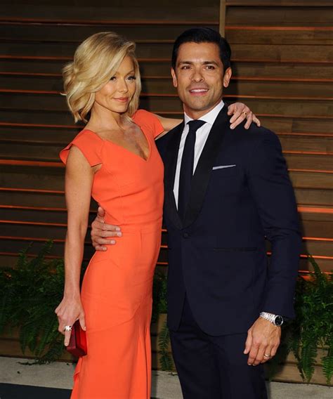 Watch Kelly Ripa Recalls First Kiss With Mark Consuelos Daytime Confidential
