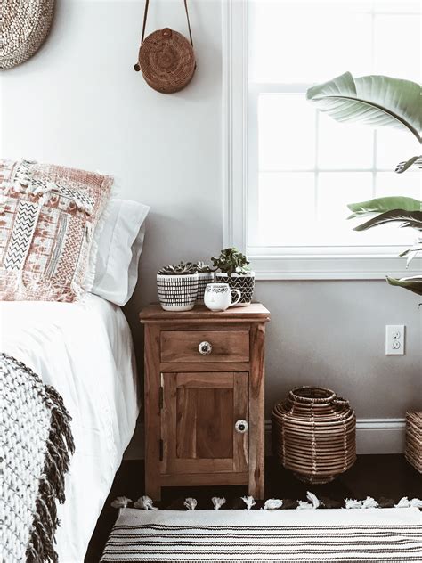 Amazon can be a best friend, too! Home Decor Edition: Boho Chic Bedroom Makeover - WANDER x LUXE