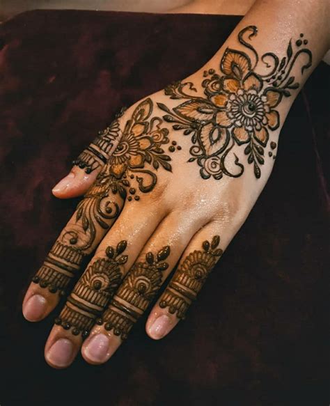 35 Mehndi Designs For Diwali Mehndi Designs Weddingbels