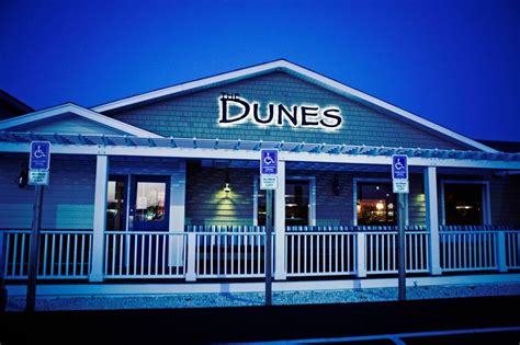 The best outer banks waterfront restaurants are about a beautiful plate of food served by a beautiful view. The Dunes Restaurant Nags Head | An Outer Banks Favorite