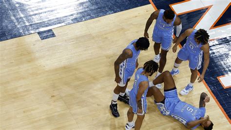 UNC basketball’s Armando Bacot exits with injury against Virginia