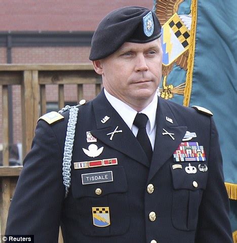 The title of most decorated american soldier probably goes to robert lewis howard, a us army soldier and medal of honor recipient of the vietnam war. 'A hell of a good soldier': Man who shot superior officer ...