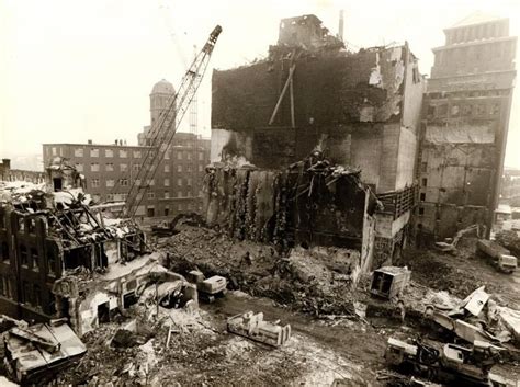 Die feuerwehr ist mit einem großaufgebot vor ort. Bremen/Walle - Rolandmühle (und ihre Staubexplosion 1979) | Mühlen in Deutschland