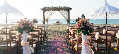 Why a balinese wedding package? Bali Beach Wedding at Ma Joly
