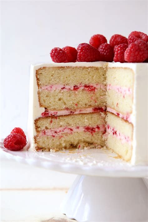 White Chocolate Cake With Raspberry Filling Raspberry