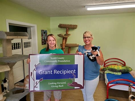 Humane Society Awarded Grant | Scott County Community Foundation