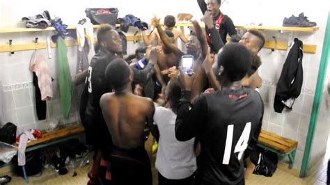 Crossed by the river marne. Joie des U17 SFC Neuilly sur Marne - YouTube