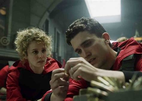 He took part in the heist at the royal mint of spain, along with his denver was raised into a world of crime by his father and he finds more than just the money during the heist. INFO - Hubungan Denver & Stockholm Kandas di Money Heist ...