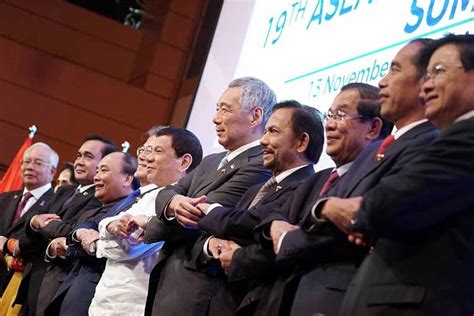 World Leaders In Manila Key Events At Asean Summit