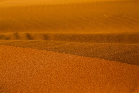 Hermosas Dunas De Arena En El Desierto Del Sahara En Marruecos Foto