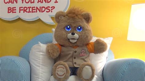 Teddy Ruxpin Iconic 80s Toy Bear Back On Shelves In 2017 Ktla