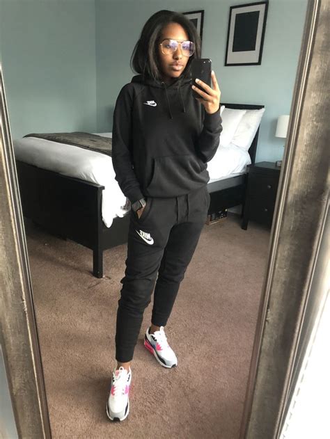 Nike Outfit Black Nike Outfit Nike Women Outfits Nike Sweats Outfit