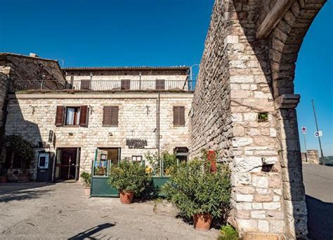 Hotel La Rocca Assisi Assisi Hotels Two Star Hotel In The Center Of