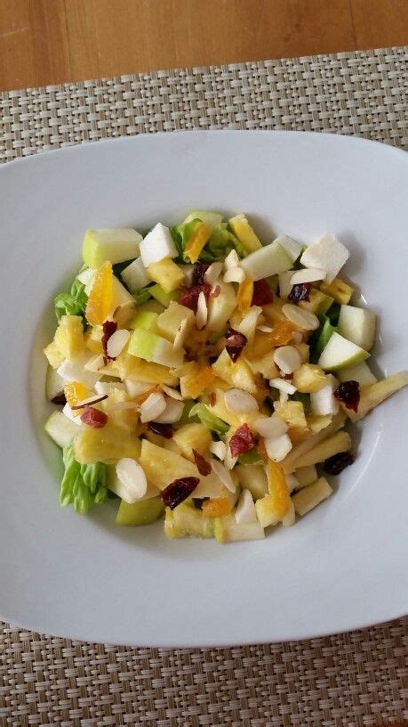 Ensalada De Lechuga Pi A Jicama Y Manzana Verde Con Fruta Seca