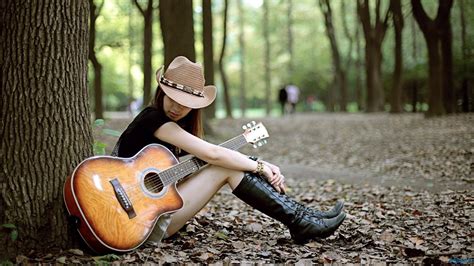 Girl With Guitar Wallpapers And Girl With Guitar Pics And Images
