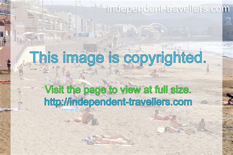 There Are Topless Women On The Beach Of Las Canteras Las Canteras