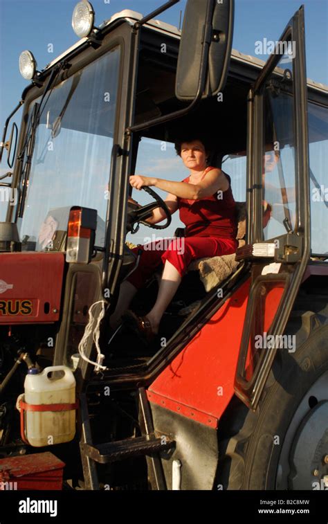 Female Tractor Driver Hi Res Stock Photography And Images Alamy