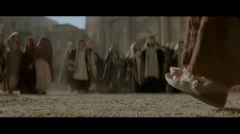Director mel gibson received much criticism from critics and audiences for his explicit depiction of and focus on violence and on christ's suffering, especially on the part of the jewish community. THE PASSION OF THE CHRIST (2004) | Full movie Trailer ...