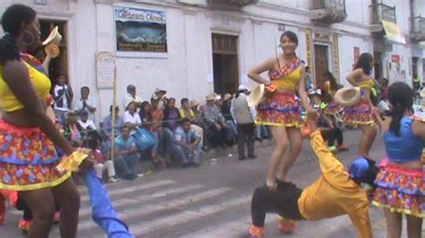 Grupo De Danzas Folclóricas Y Bailes Tradicionales Del Ecuadordel Cn