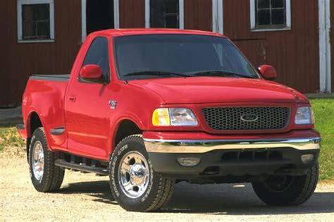 1999 Ford F 150 XLT 4x4 Regular Cab Flareside 120 2 In WB Reviews