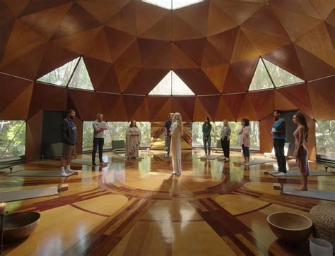 Kidman leads a cast that includes melissa mccarthy, bobby cannavale and michael shannon in the tale of nine wealthy, stressed people who go on a retreat to a. Teaser: Nine Perfect Strangers | FilmInk