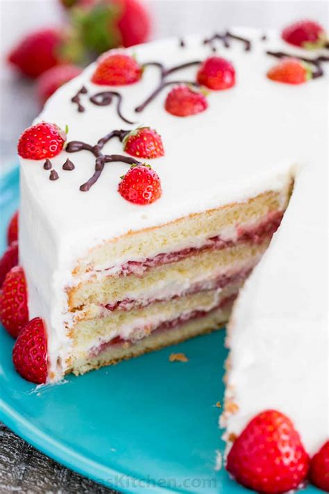 Ladyfingers are a key ingredient for this recipe and you can find them at specialty grocers or online. How to Make Strawberry Cake Recipe (VIDEO ...