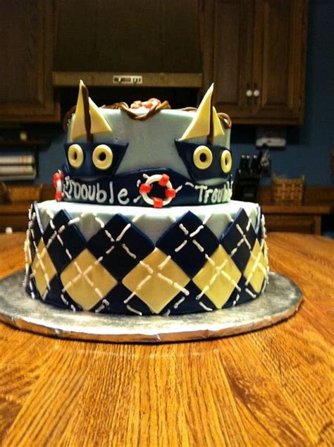 Double Trouble Twins Decorated Cake By Kimma Cakesdecor